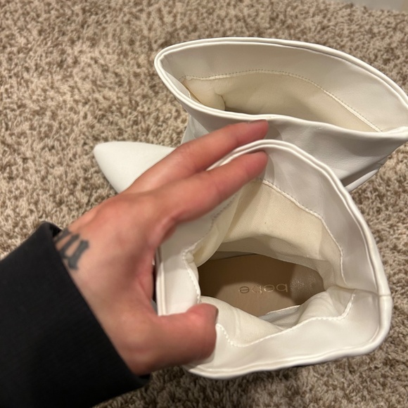 Bebe White Slouch Ankle Boots | Block Heel | Size 7 - Picture 9 of 10